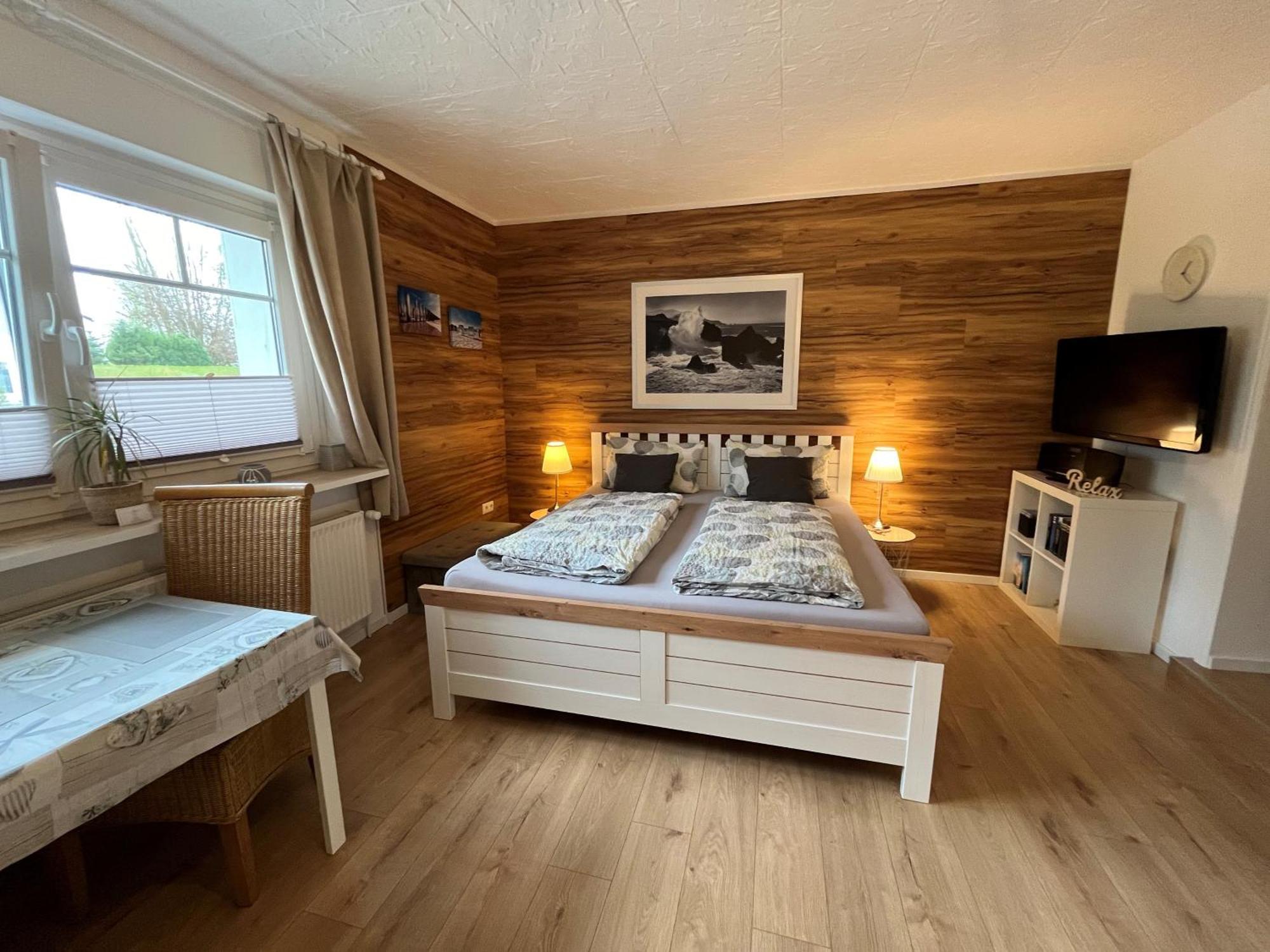 1 Mit Kueche Und Neuem Bad, Frisch Saniert * Friedrichskoog